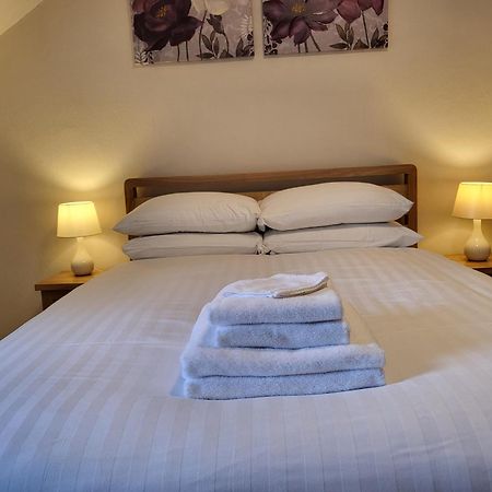 The Bay House Lake View Guest House - Adults Only Bowness-on-Windermere Room photo
