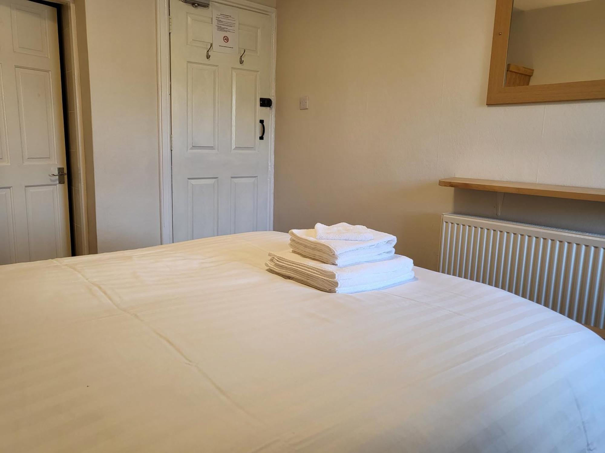 The Bay House Lake View Guest House - Adults Only Bowness-on-Windermere Room photo