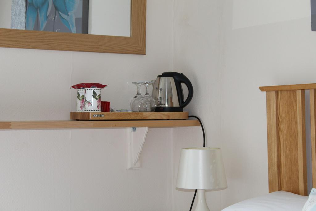 The Bay House Lake View Guest House - Adults Only Bowness-on-Windermere Room photo